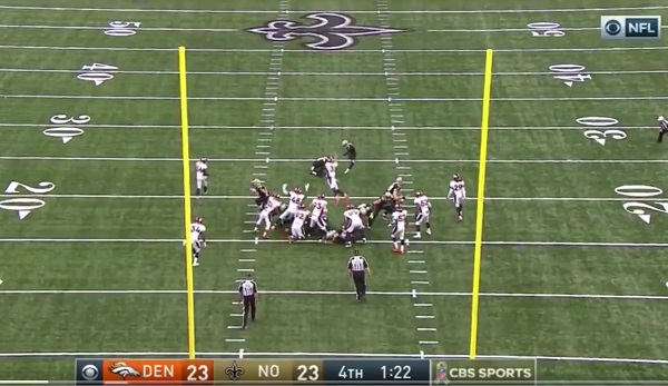 Broncos' Will Parks returns blocked extra point for 2-point conversion