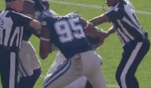 Browns' Cam Erving and Cowboys' David Irving Fight on Field