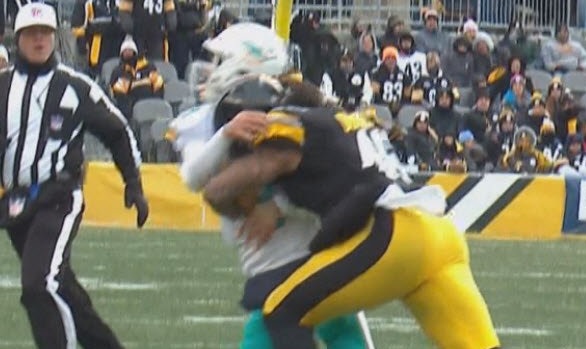 Matt Moore Destroyed by Thunderous Bud Dupree Hit (Video)