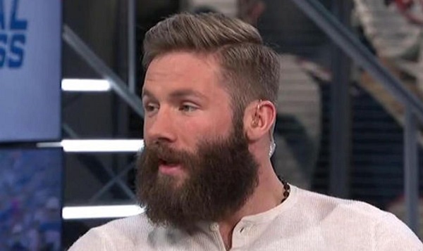 julian edelman no shirt