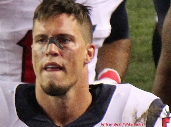 Brian Cushing informed of his impending release by Texans