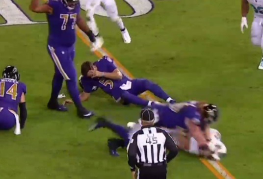 Dolphins vs. Ravens: Kiko Alonso fined $9k for late hit on Joe Flacco 