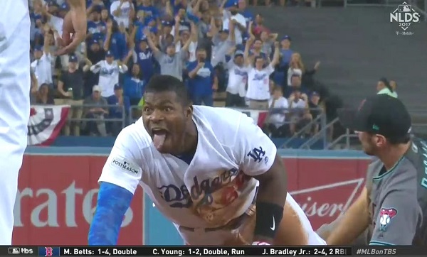 Yasiel Puig dyed his hair blue for World Series