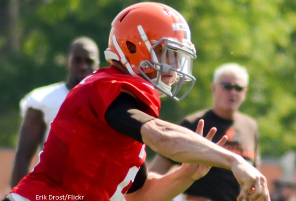 Johnny Manziel Selling Spring League Jerseys on Comeback SZN Site