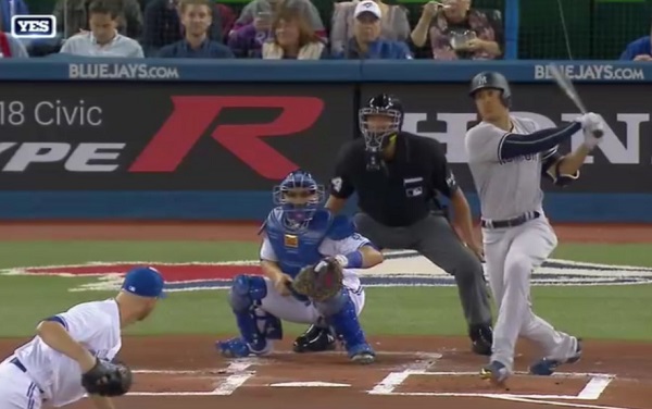 Giancarlo Stanton hears boos while striking out 5 times in Yankee