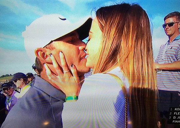 Brooks Koepka Girlfriend Brooks Koepka Shuts Down Clingy Girlfriend Wins Pga Championship