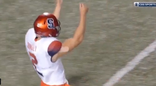 Syracuse Football stops Western Michigan behind Dungey's masterful