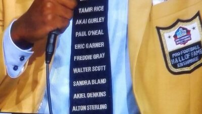 Randy Moss tie