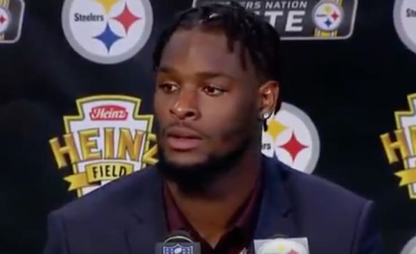 Le'Veon Bell To Report To Steelers During Week 7 Bye