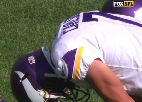 Twitter reacts to Vikings kicker Daniel Carlson blowing game