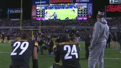 Steelers watch Ravens