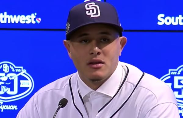 San Diego Padres on X: When Manny Machado hands you a win chain, you don't  ask questions. #HungryForMore  / X