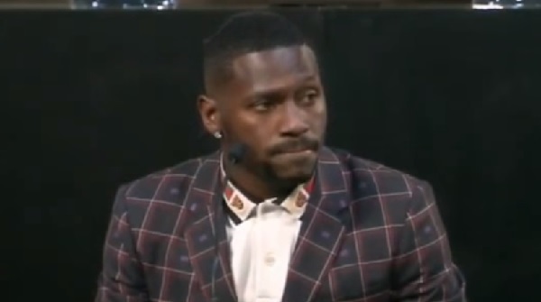 Video Of Antonio Brown Farting In Front Of Doctor Surfaces