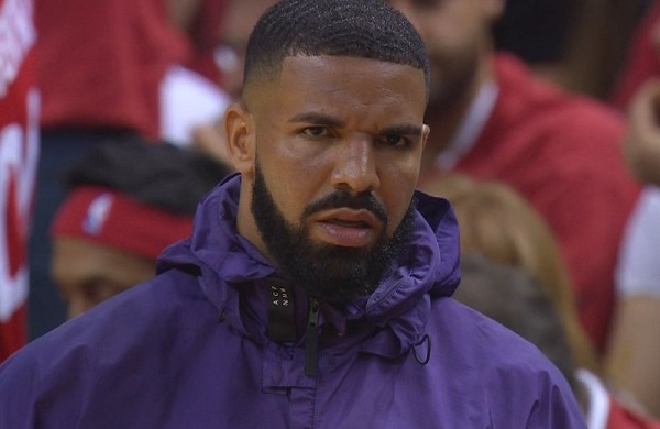 NBA Finals Game 1: Drake wears Dell Curry Raptors throwback jersey