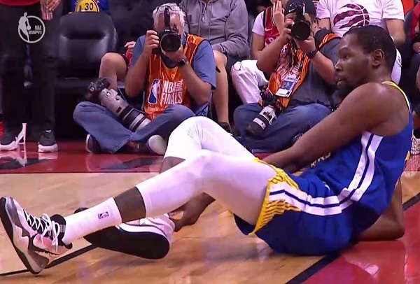 kevin durant no shoes