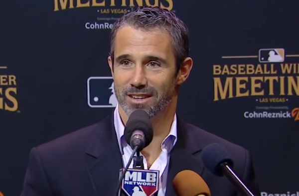 Brad Ausmus fired as Angels manager after one season