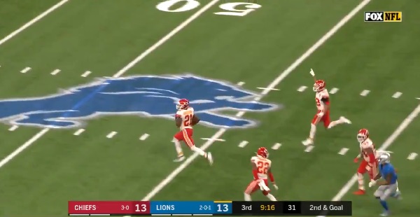 Watch: Chiefs score 100-yard touchdown on bizarre fumble return | Larry Brown Sports