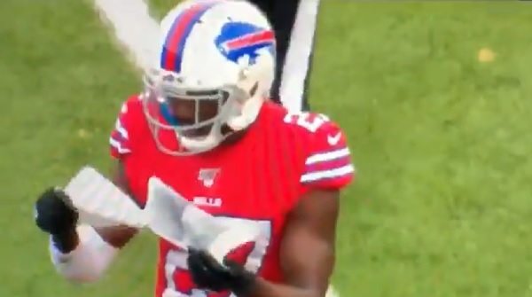 Bills' Tre White Grabs Ravens Play Sheet and Reads It On The Field