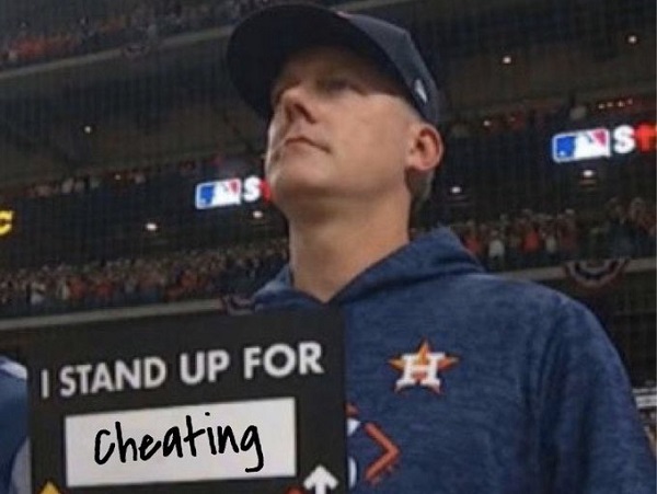 Video: Braves troll Astros by playing 'I saw the sign' song