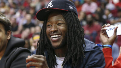 Alvin Kamara smiles