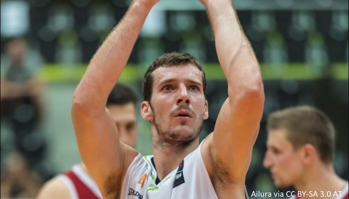 No, Heat did not disrespect Goran Dragic by giving away his jersey