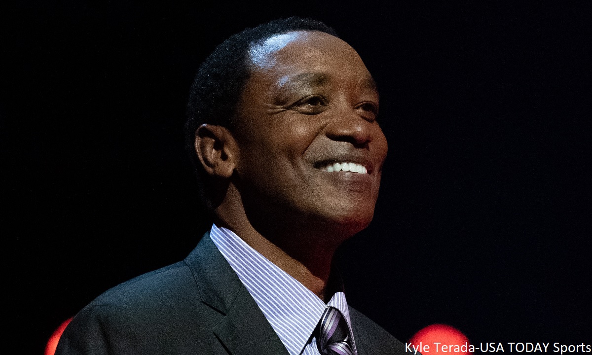 Isiah Thomas takes shot at Charles Oakley over recent comments