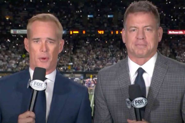 Troy Aikman Joe Buck