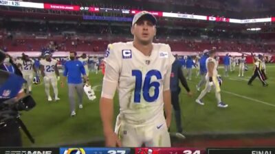 Jared Goff handshake