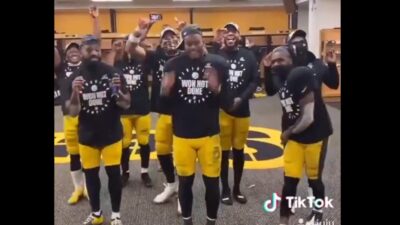 JuJu Smith-Schuster dancing
