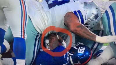 Wayne Gallman fumble recovery