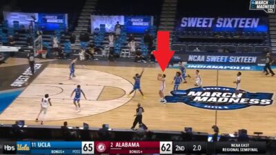Alex Reese 3-pointer