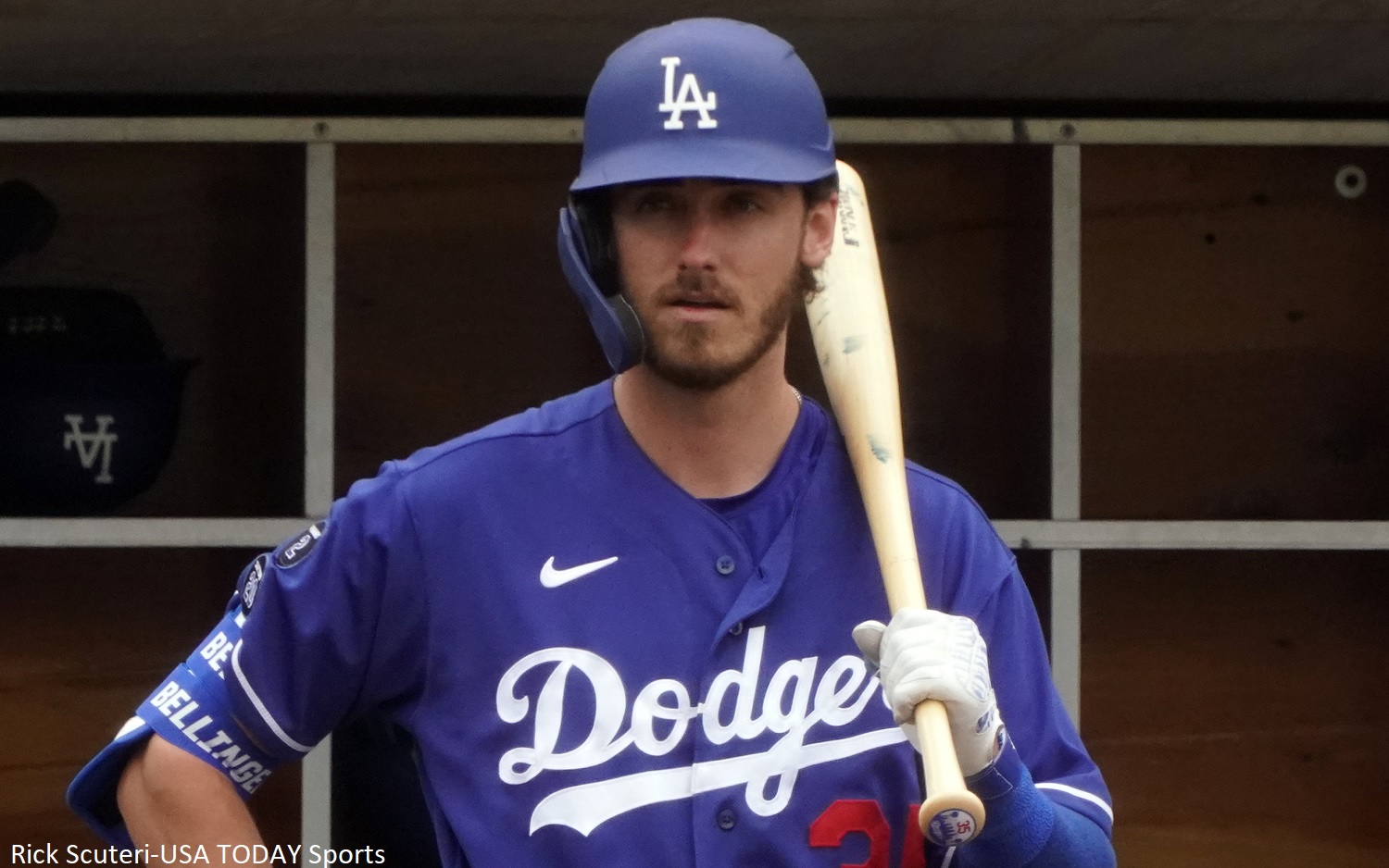 Video: Cody Bellinger beats Cubs with walk-off home run
