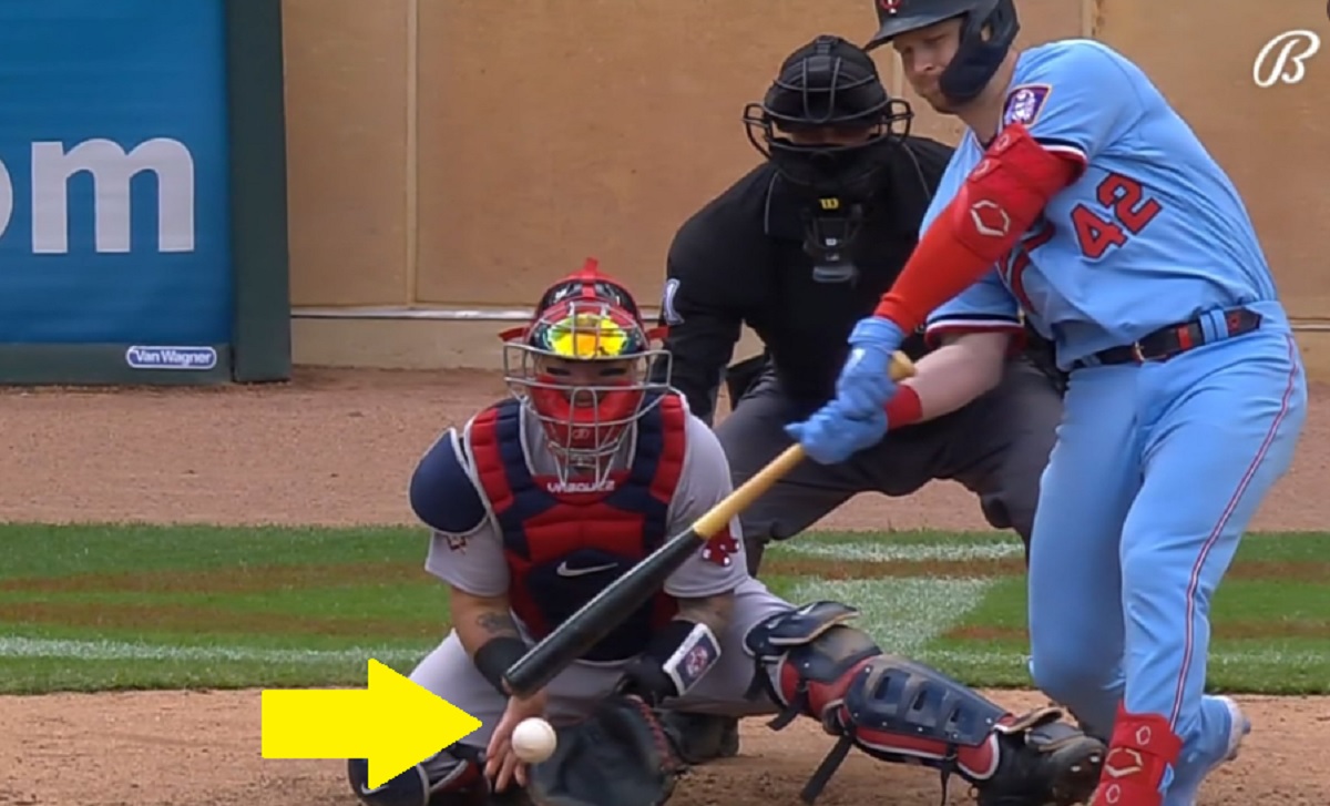 Look: Umpire Jordan Baker in Red Sox-Twins game missed this