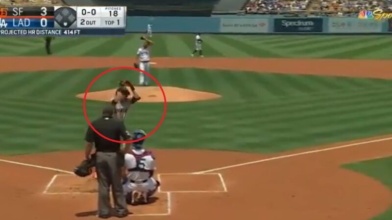 Mauricio Dubon sword