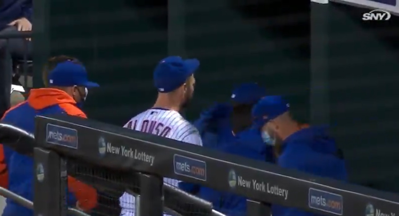Francisco Lindor grabbed Jeff McNeil by throat during Mets spat