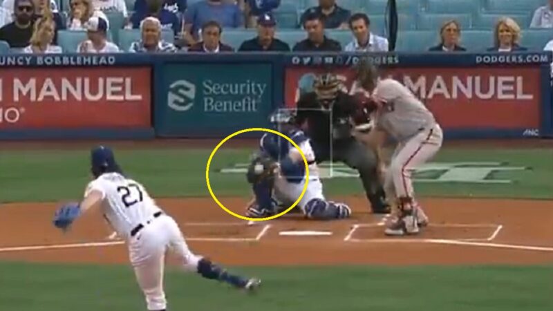 Angel Hernandez pitch