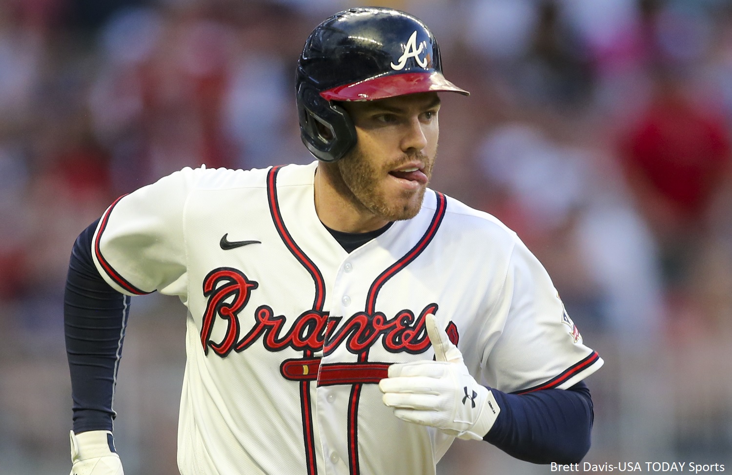 Freddie Freeman's son meets Fernando Tatis Jr.