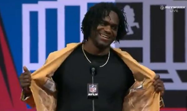 Video: Edgerrin James drops mic with great line to end ...