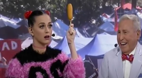 Katy Perry corn dog