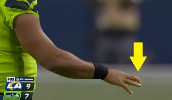 Russell Wilson finger injury