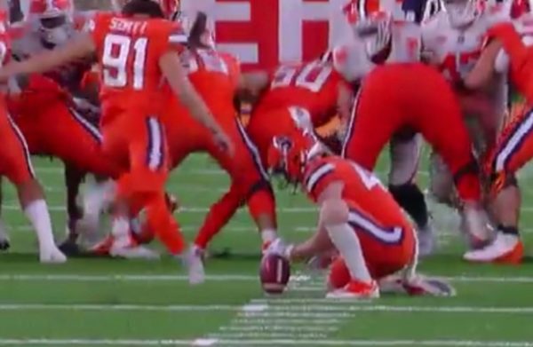 Syracuse prepares to attempt a field goal