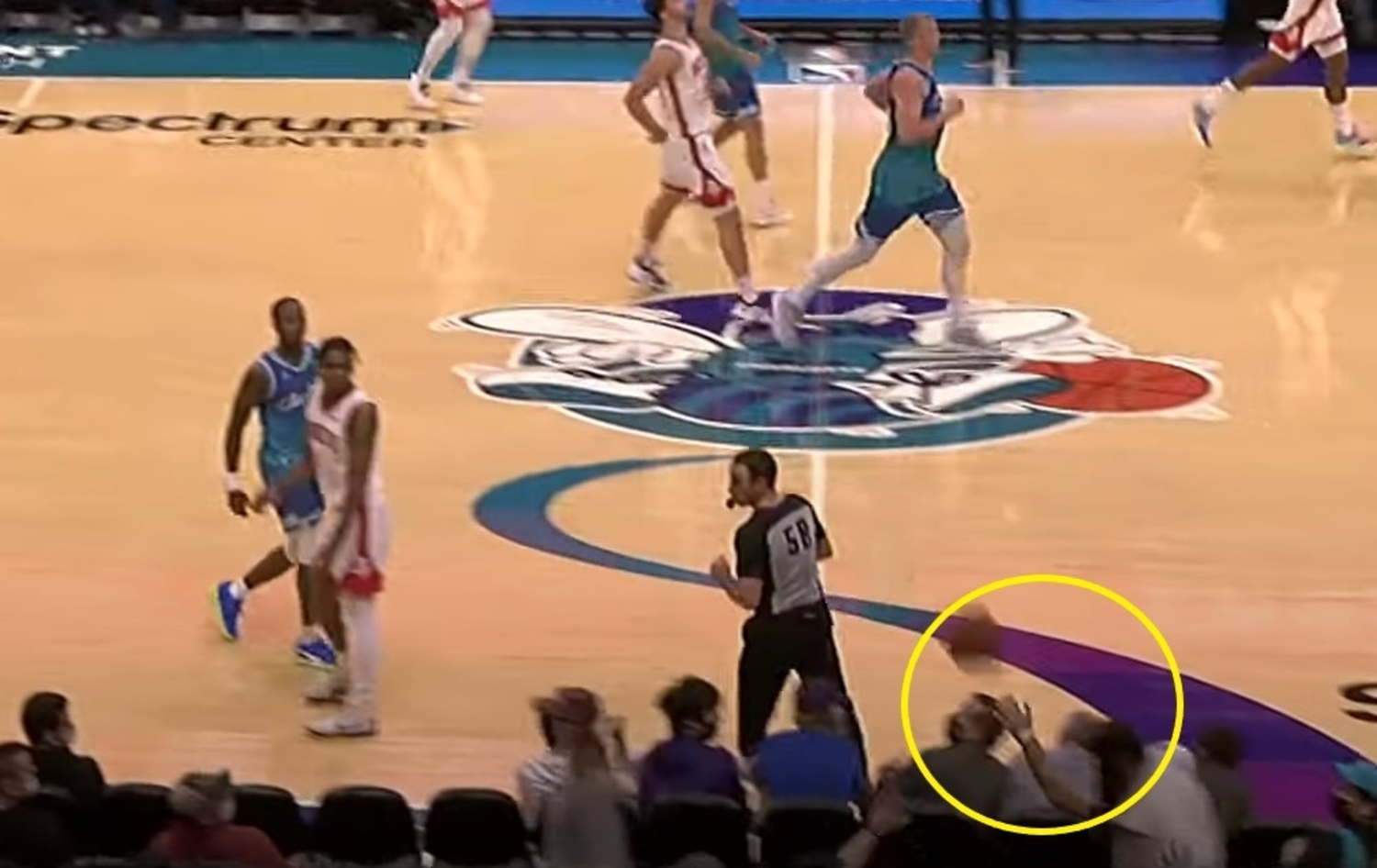 Video: Christian Wood’s horrible pass drills woman in stands