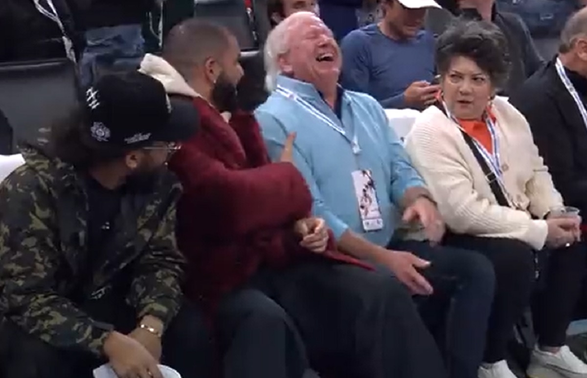 Drake's Courtside Outfit Confuses & Delights Fans