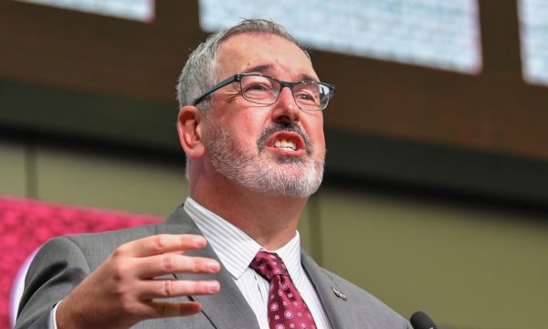 Joe Moorhead speaking