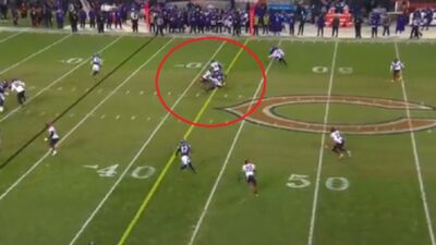 Justin Jefferson gets held