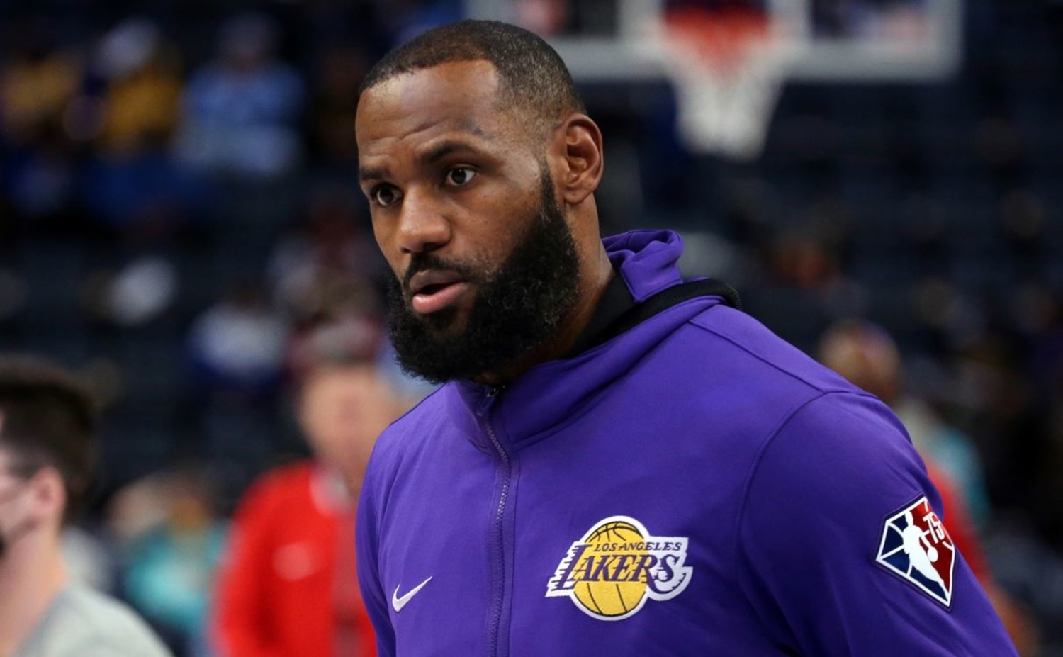 LeBron James apologizes to fans for disappointing LA Lakers season