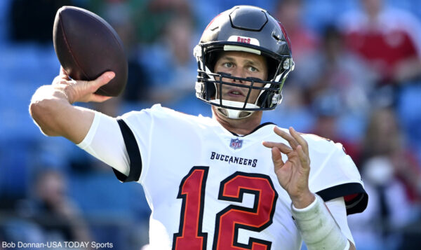 Tom Brady throws a pass