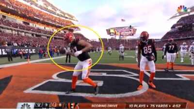 CJ Uzomah does Ickey Shuffle