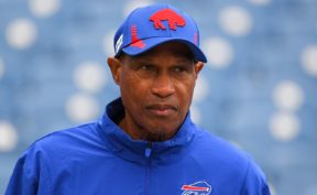 Leslie Frazier with the Bills