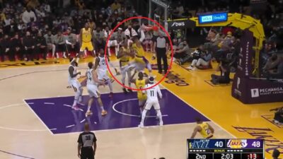 Russell Westbrook dunks